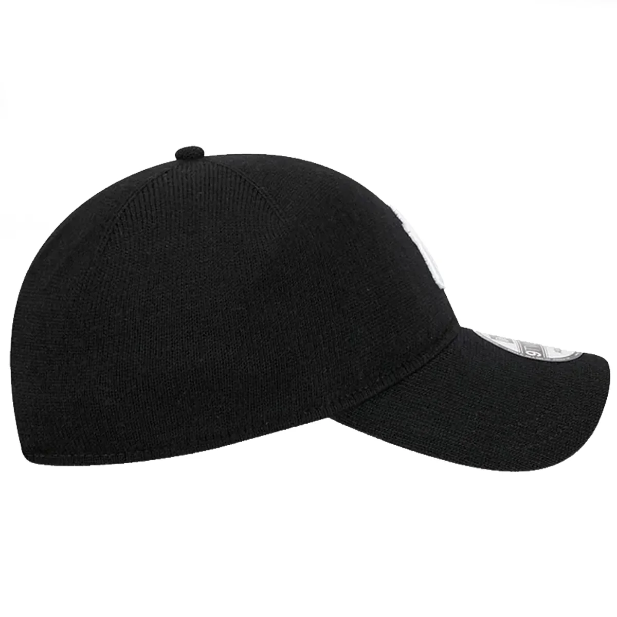 New Era NY Mets Merino Wool 9Twenty Strap Back - Black - Image 5